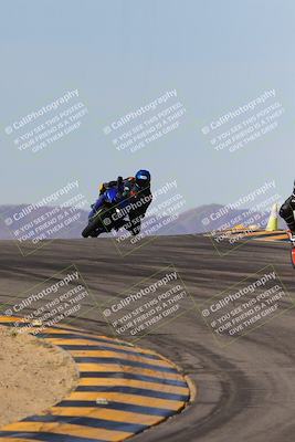 media/Dec-15-2023-Apex Assassins (Fri) [[91f19fb1c7]]/Trackday 2/Session 3 (Turns 9 and 10)/